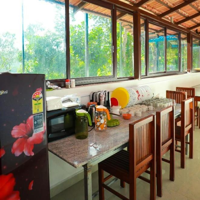 River View Guest House Madikeri Zewnętrze zdjęcie